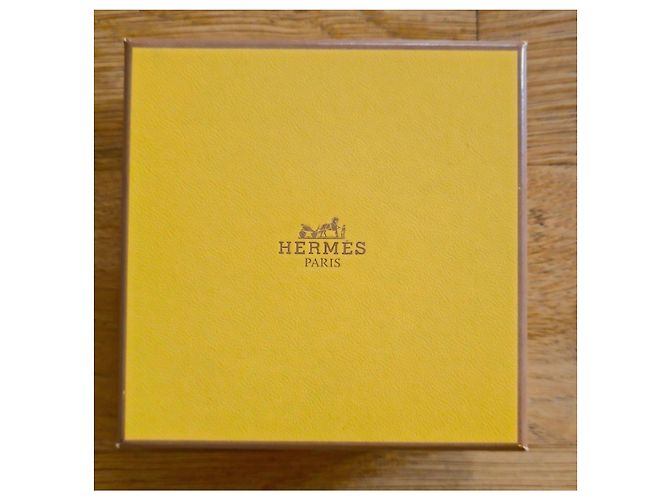 Set Hermès Calèche Parfum con cuscino in seta Bianco Multicolore D'oro - vista 2
