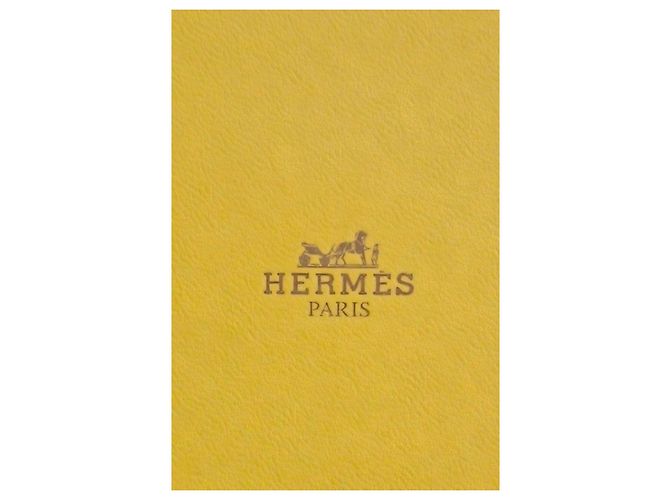 Set Hermès Calèche Parfum con cuscino in seta Bianco Multicolore D'oro - vista 4
