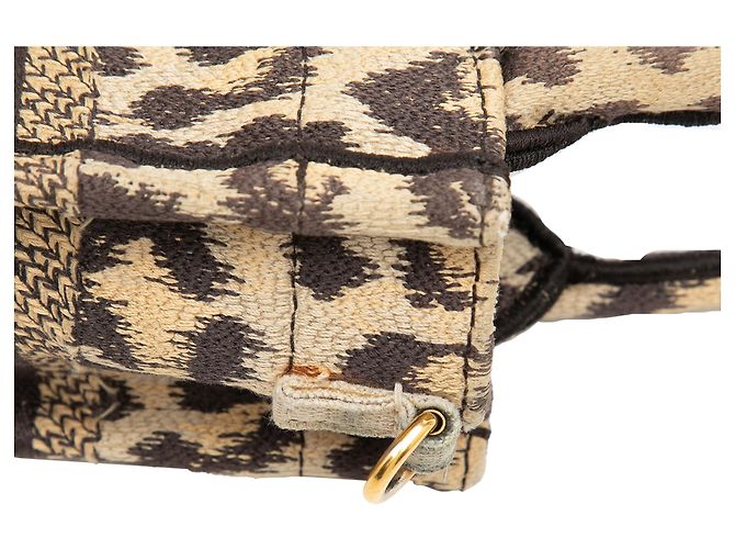 Dior Beige Mizza Mini Embroidered Canvas Leopard Vertical Book Tote - vista 8