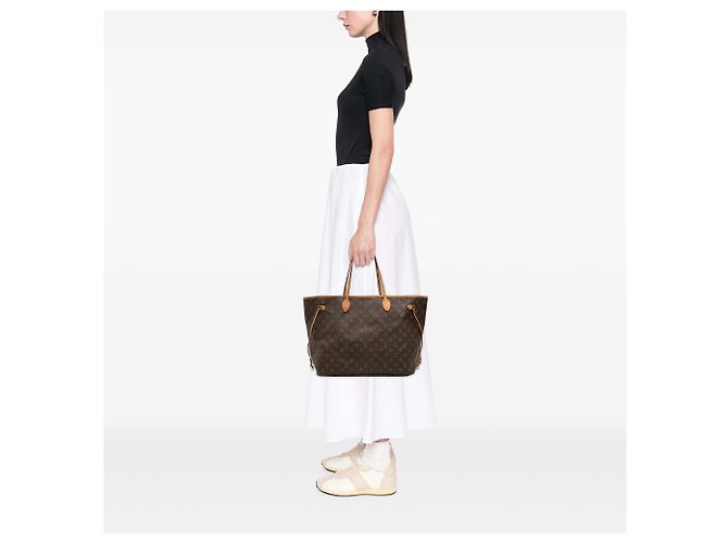 Louis Vuitton Marrone Monogram Neverfull GM - vista 11