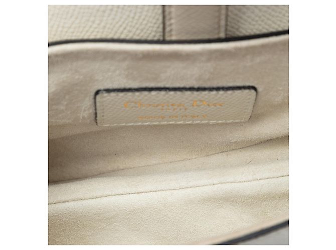 Borsa Saddle in pelle di vitello granulata bianca Dior Bianco - vista 4