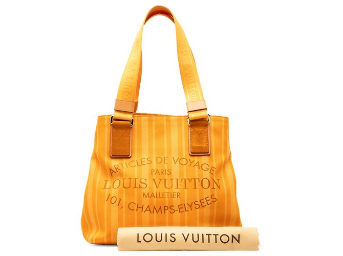 Louis Vuitton Cabas PM in tela gialla Plein Soleil Giallo - vista 8