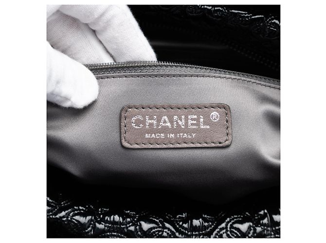 Chanel Black Quilted Vinyl Rock in Moscow Tote Schwarz - Ansicht 5