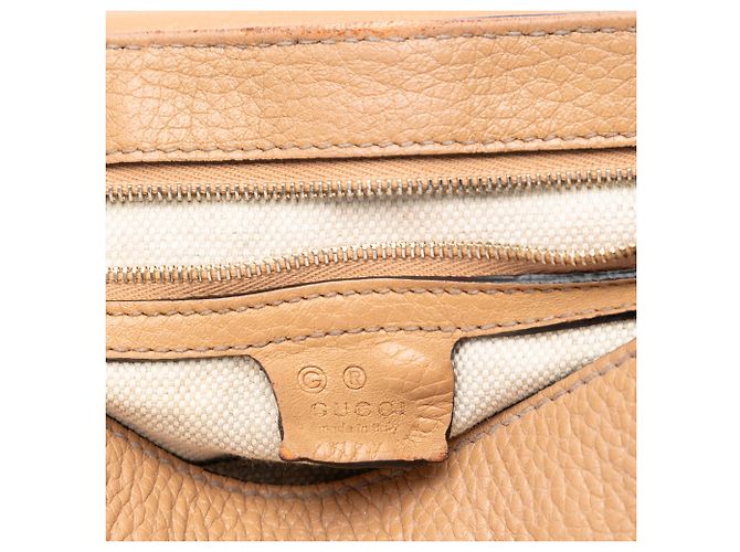 Gucci Borsa a tracolla Soho Chain Flap in pelle di vitello marrone Medium - vista 5