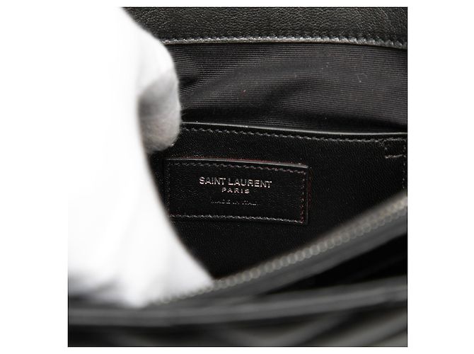 Sac College Saint Laurent en peau de mouton noir avec monogramme Chevron Large - vue 6