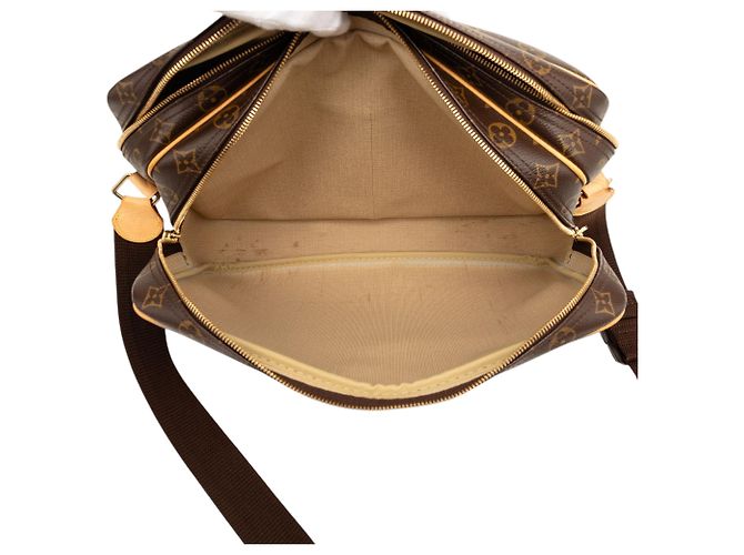 Louis Vuitton Marrone Monogram Reporter GM - vista 4