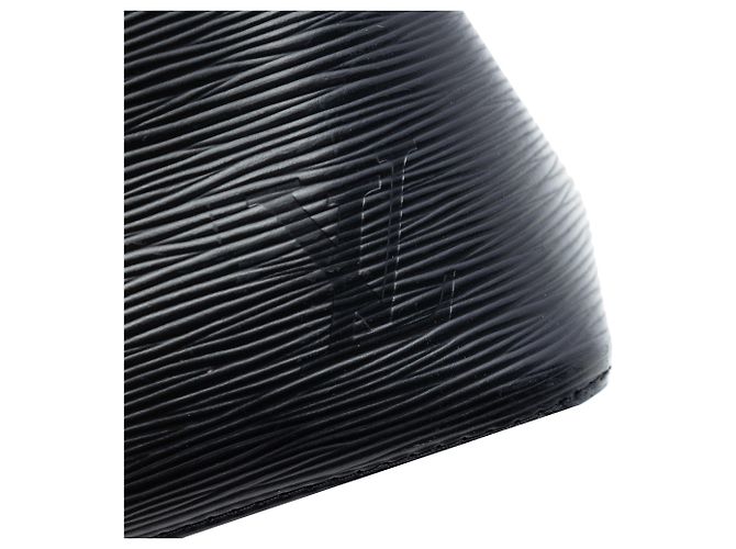 Néonoé Louis Vuitton Black Epi Neonoe BB Nero - vista 5