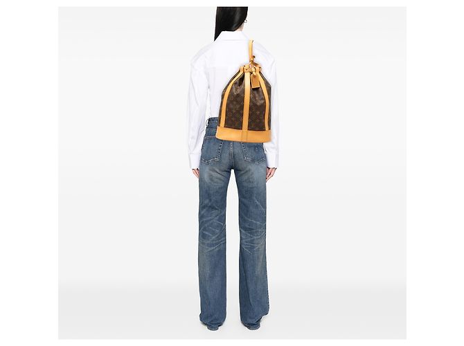 Louis Vuitton Marrone Monogram Randonnee PM - vista 7