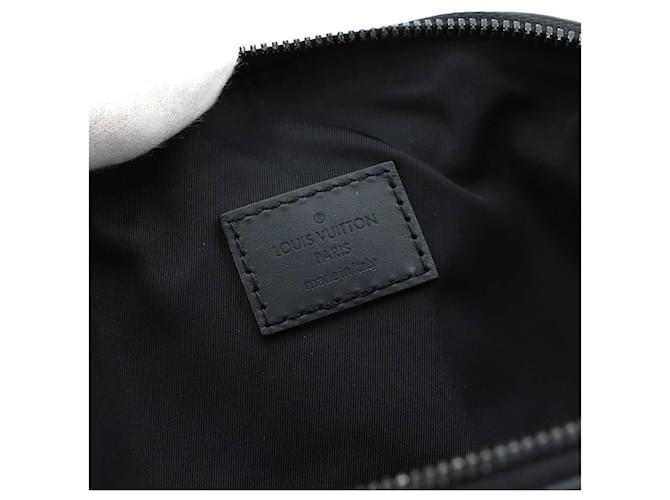 Louis Vuitton Monogram Spotlight Comet Bumbag Nero - vista 7