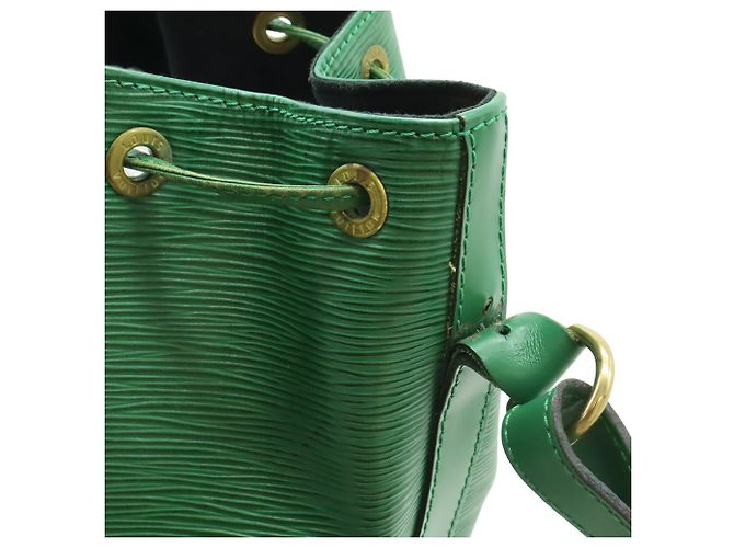 Borsa a Spalla Louis Vuitton Epi Noe - vista 7