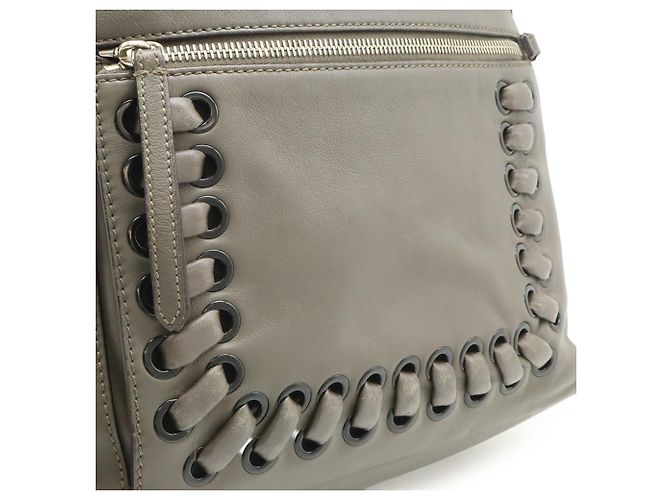 FENDI By The Way Rucksack Grau - Ansicht 9