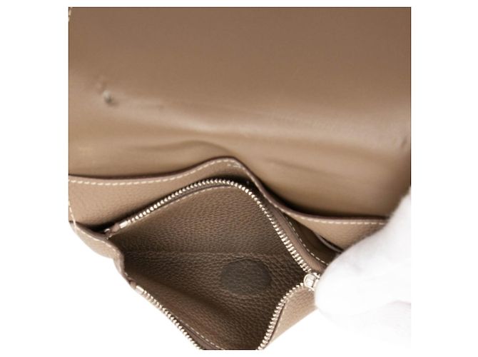 Hermès Cartera compacta de dos pliegues Dogon Hermes Gris Gris pardo - vista 4