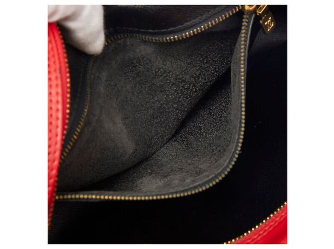 Borsa a Spalla Louis Vuitton Epi Trocadero 27 Rosso - vista 11