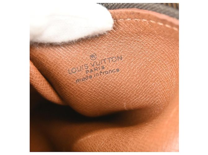 Borsa Louis Vuitton Papillon Monogram Canvas 26 Marrone - vista 4