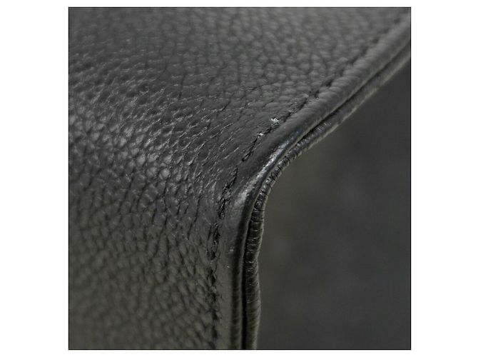 Borsa Tote Louis Vuitton Monogram Empreinte OnTheGo GM Nero - vista 6