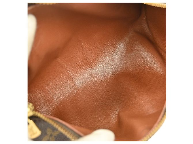 Borsa Louis Vuitton Papillon Monogram Canvas 26 Marrone - vista 3