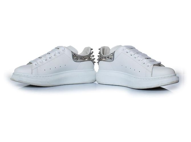 Alexander McQueen, sneakers Larry oversized Bianco - vista 6