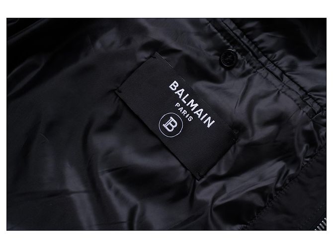 Balmain, Bomberjacke mit Kapuze in Schwarz - Ansicht 8