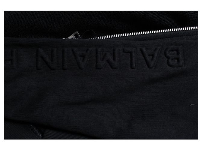 Balmain, schwarzer Cardigan mit Kapuze und geprägtem Logo - Ansicht 8