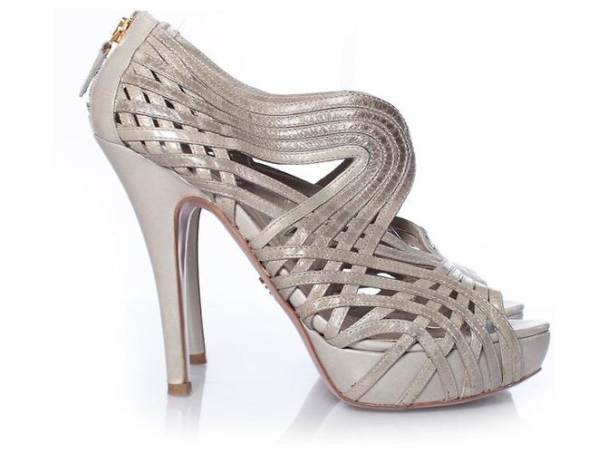 Prada, sandali peep toe con plateau traforati al laser Grigio - vista 4