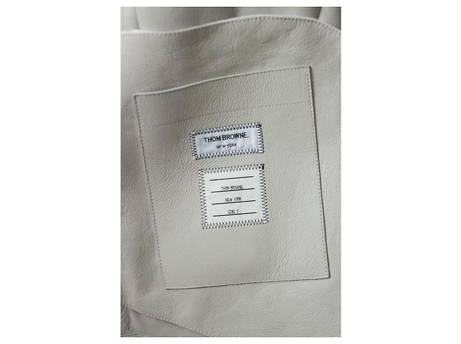 Thom Browne, giacca in shearling con 4 strisce Bianco - vista 6