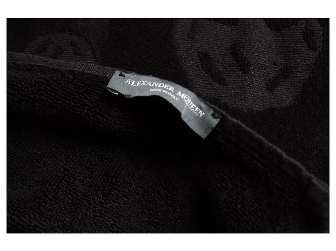 Alexander McQueen, Toalla de playa Skull en negro - vista 4