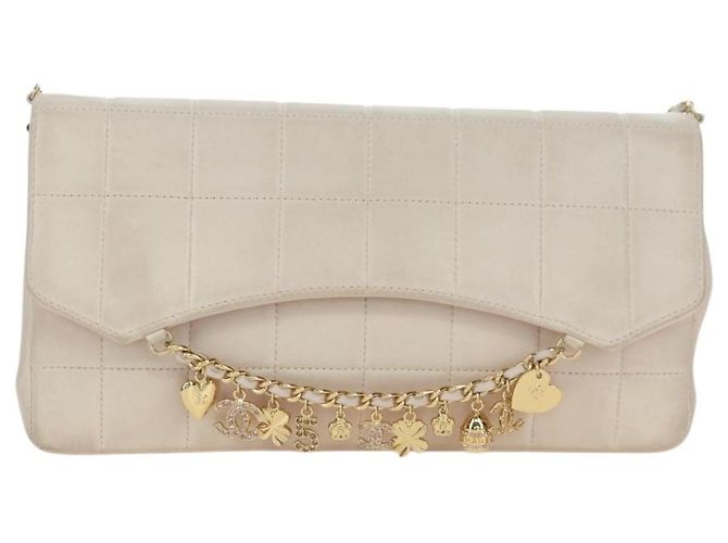 Chanel Chocolate Bar Accordion Reissue Flap Quilted Lambskin Medium - vista 2