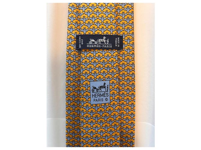 Cravatta in seta Hermès Les Chauves Souris Arancione Blu chiaro - vista 5
