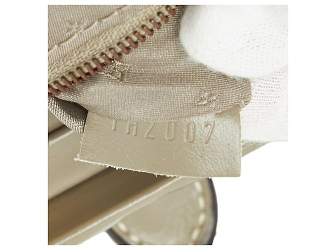 Borsa Louis Vuitton Suhali Ingenieux PM Grigio - vista 11