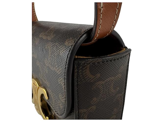 Céline Borsa a Spalla Celine Triomphe Mini Claude Marrone - vista 7