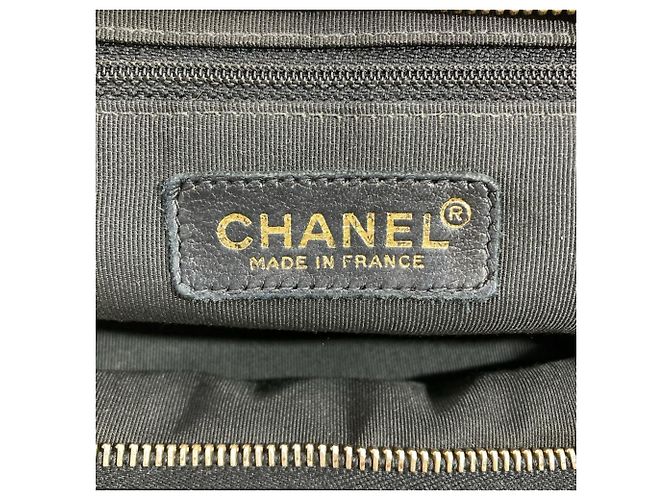 Borsa a Spalla Chanel Matelassé Caviar Skin Chain Nero - vista 6
