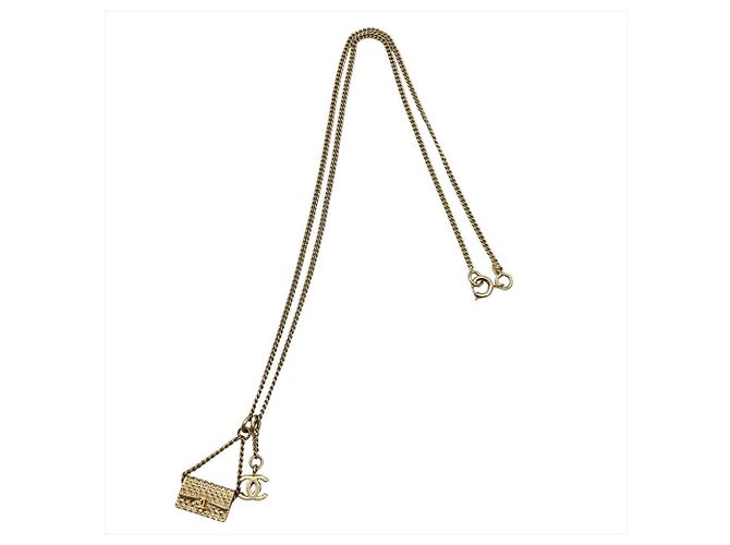 Collana con pendente motivo borsa Chanel Matelassé D'oro - vista 8