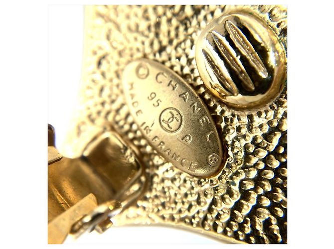 Orecchini a clip Chanel Coco Mark Heart D'oro - vista 5