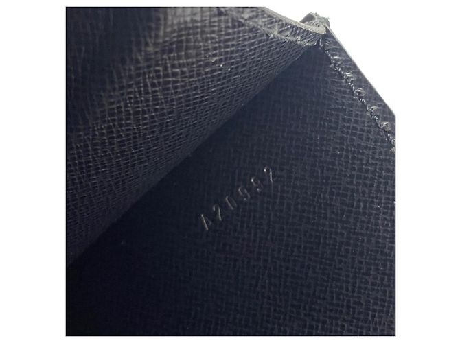 Borsa a mano in pelle Epi Louis Vuitton Nero - vista 12