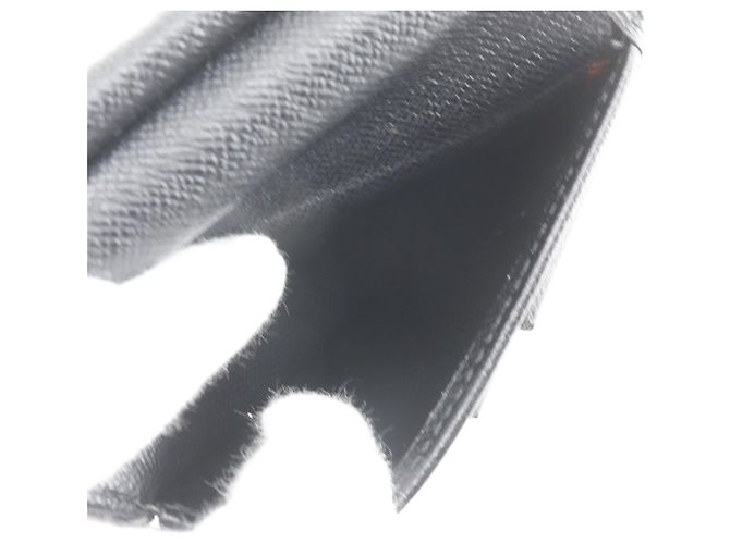 Cartera de doble pliegue en cuero Epi Louis Vuitton Negro - vista 7