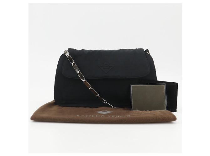 Borsa a tracolla con catena in nylon nero Bottega Veneta - vista 19