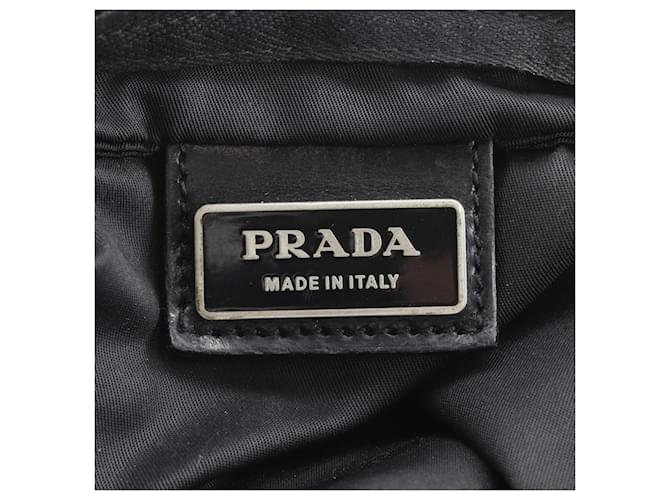 Borsa a tracolla in nylon nero Prada - vista 13