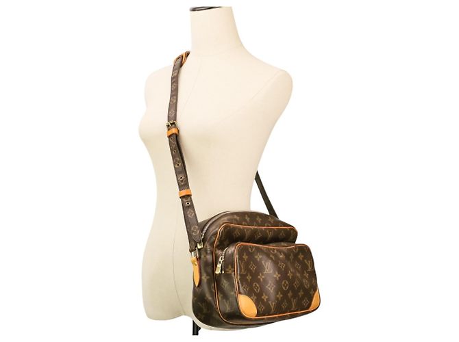 Borsa a Spalla Louis Vuitton Monogram Nile Marrone - vista 2
