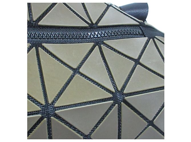 Autre Marque Borsa a tracolla Bao Bao Issey Miyake Khaki Cachi - vista 18