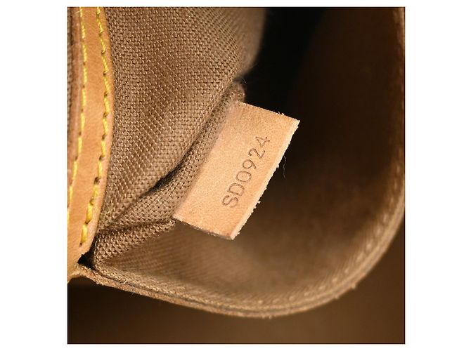 Borsa Louis Vuitton Alma Monogram Canvas PM Marrone - vista 5