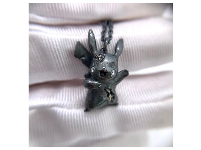 Collar Tiffany & Co. Pikachu Edición Limitada con Diamantes Negro - vista 7