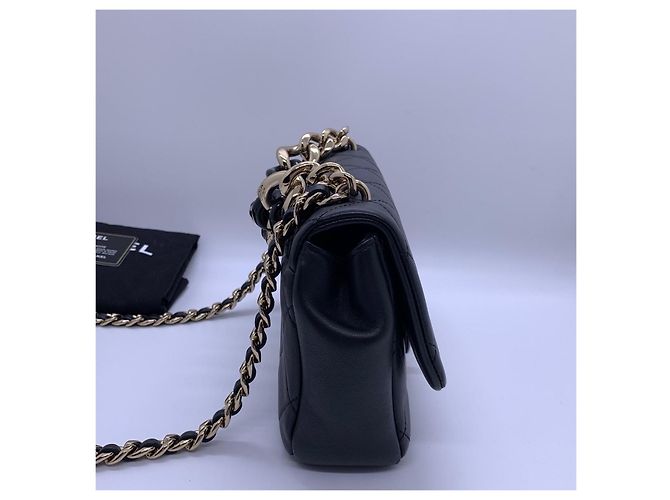 Borsa Chanel Classic Flap in pelle nera Nero - vista 3