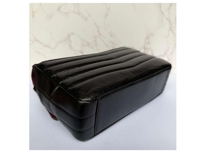Timeless Chanel Borsa Reversed Chevron con patta in pelle nera Nero - vista 11