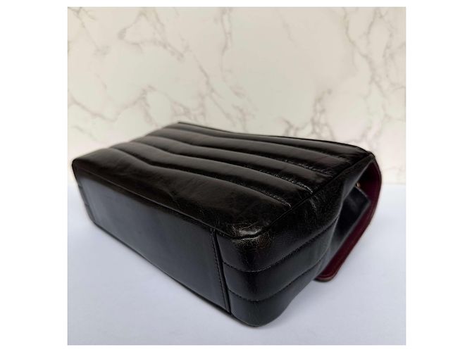Timeless Chanel Borsa Reversed Chevron con patta in pelle nera Nero - vista 12