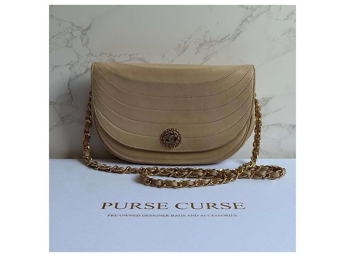 Borsa Chanel Half Moon Flap in pelle beige - vista 4