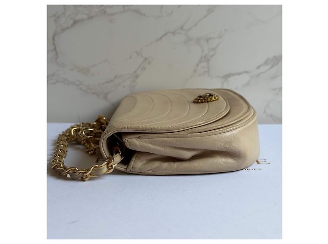 Borsa Chanel Half Moon Flap in pelle beige - vista 9