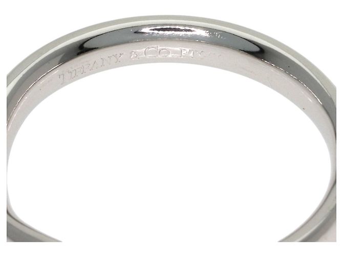 Anello a fascia curva Tiffany & Co. in platino - vista 5