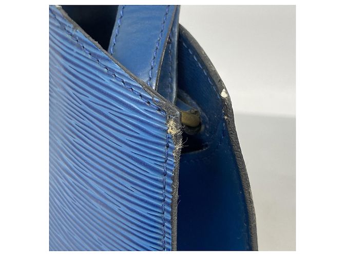 Borsa a Spalla Louis Vuitton Epi Cluny Blu - vista 7