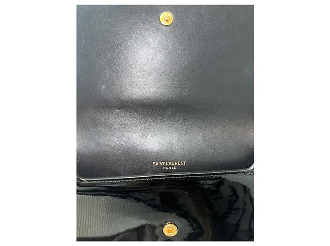 Saint Laurent Cassandre Flap Wristlet Patent Nero - vista 6