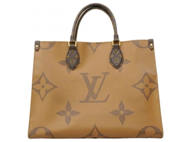 Borsa Tote Louis Vuitton Monogram Giant Reverse OnTheGo MM Marrone - vista 14